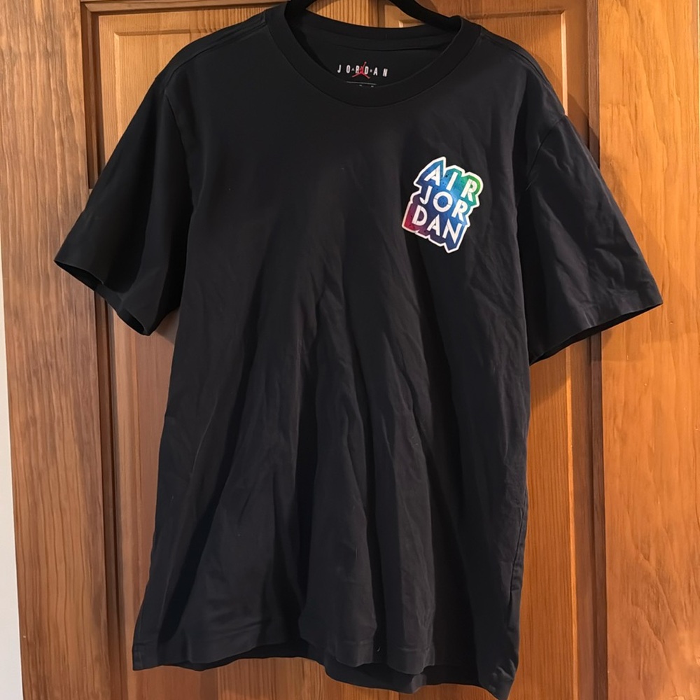 Air Jordan tee shirt size medium